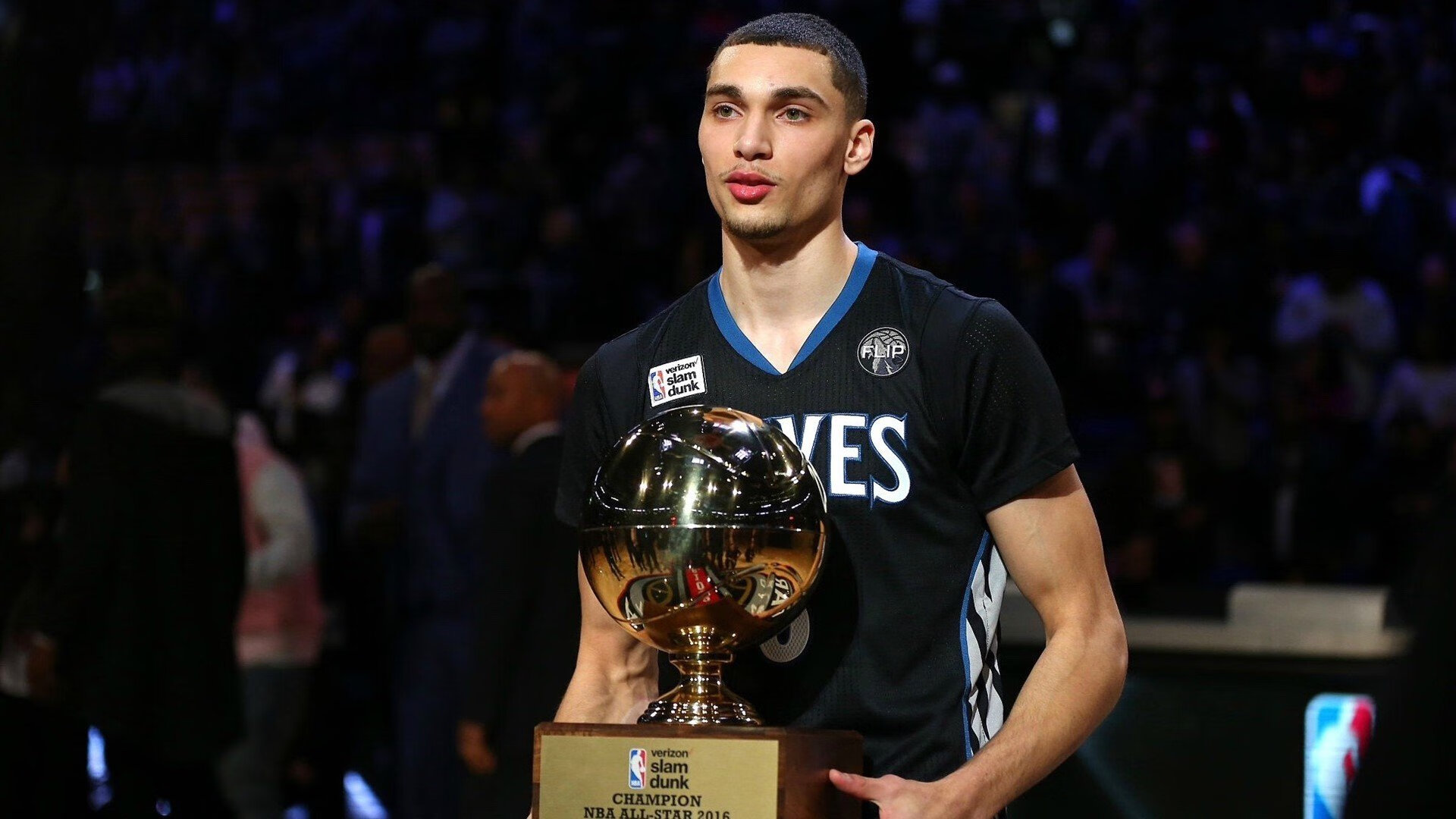 开云官网2026-逆转永不停歇，马刺的倔强与哈登的孤勇—NBA唯一性的两种诠释